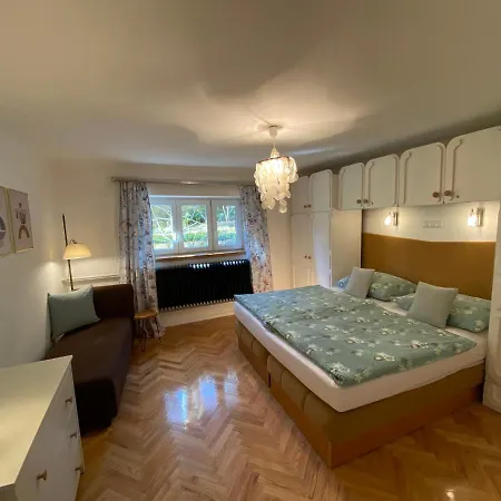 Apartmán Souterrain *